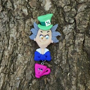 💞Mad Hatter 🌺 Cup 🍵Brooch Pin